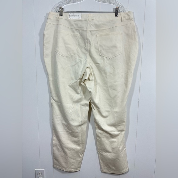 NWT Est 1946 Plus Sz 22W Off White Sportswear Pants sits below natural waist - Picture 3 of 9